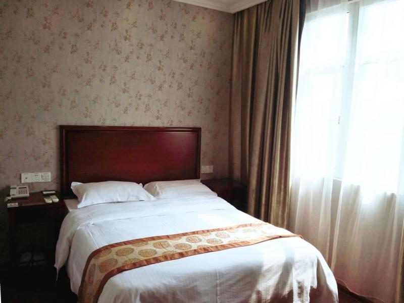 Greentree Inn Zhejiang Ningbo Dongqian Lake Yinxian Avenue North Mozhi Road Business Hotel Экстерьер фото